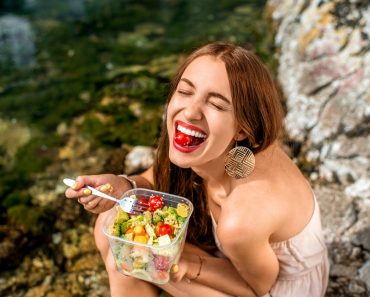 10 LIFESTYLE HABITS FOR A HEALTHY DIET